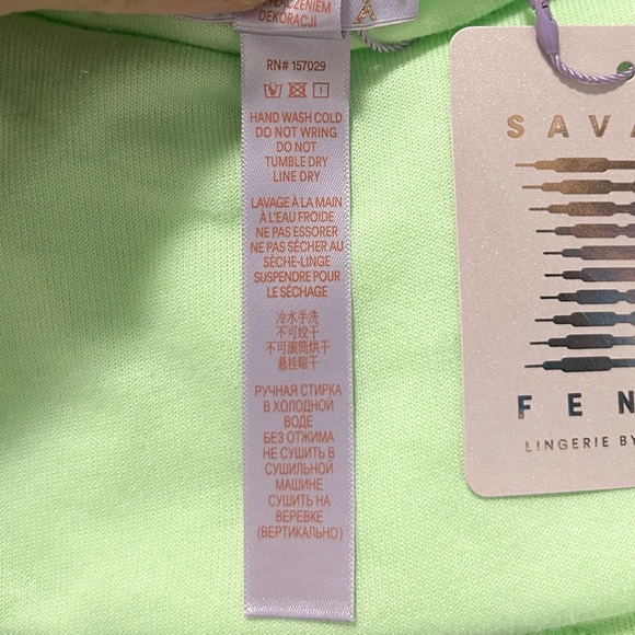 Savage X Fenty Fluorescent Green Terry Cloth Sleeveless Tie Crop Top NWT Large - Picture 10 of 10